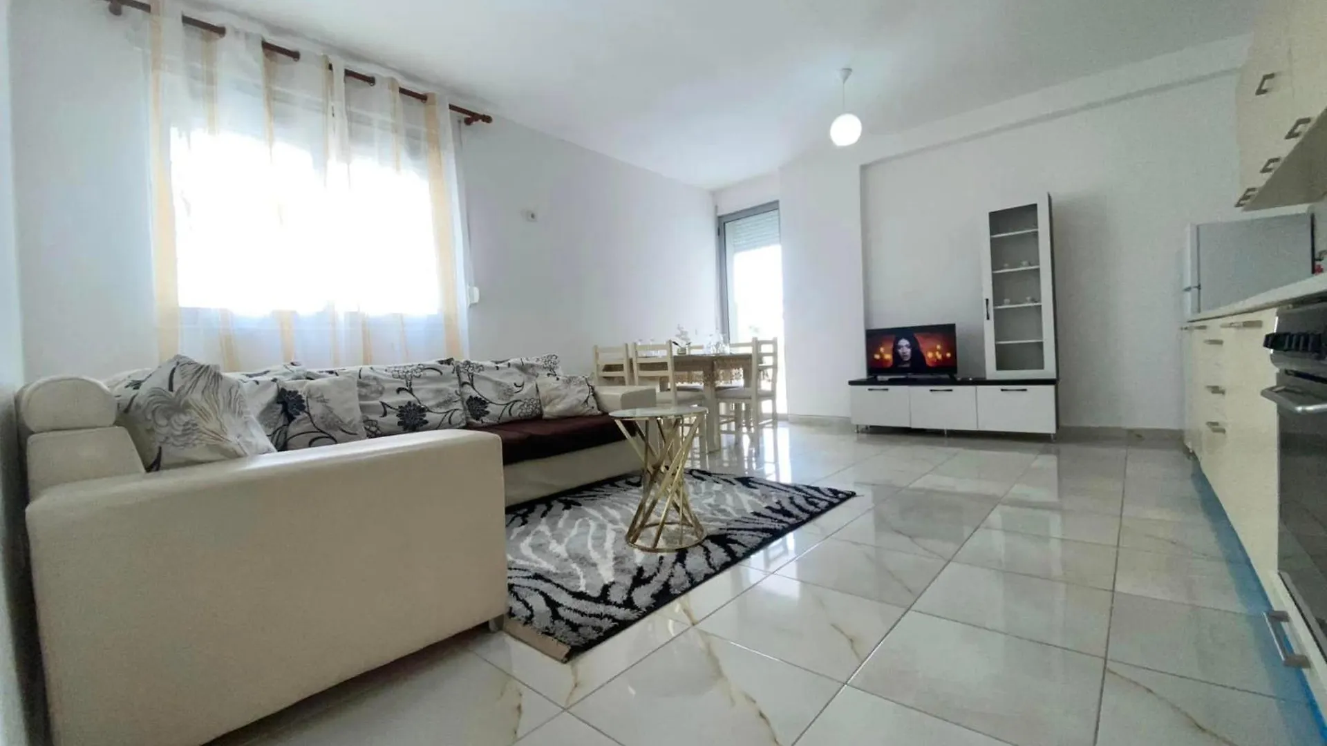 Ec Apartments Durres 0*,