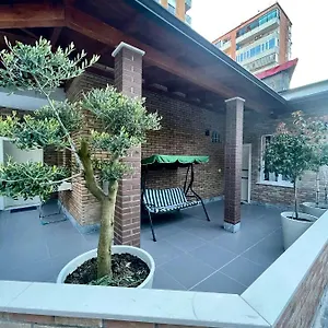 E&a Apartment