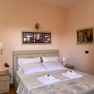 Hotel 3, Durrës